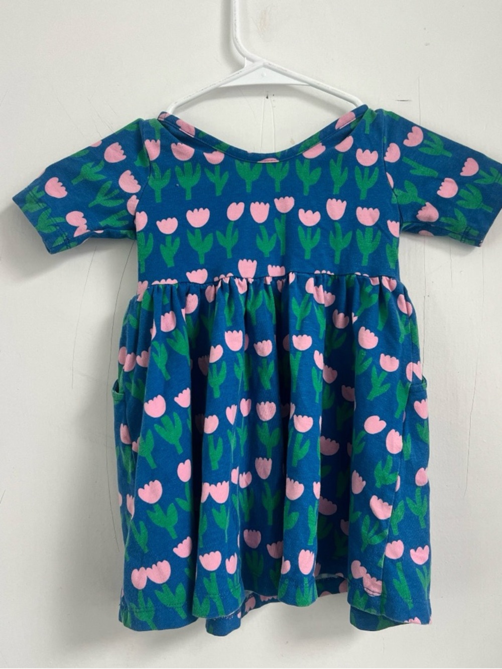 Hanna Andersson Tulip
Print Skater Dress with Pockets Size 2 YO